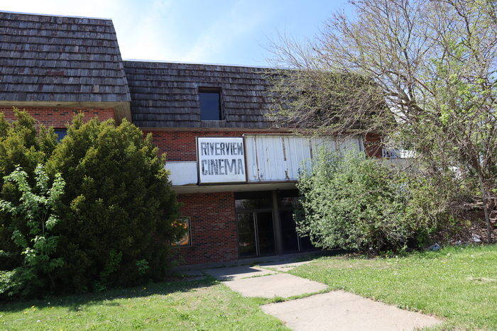 Riverview Cinema - May 14 2022 (newer photo)